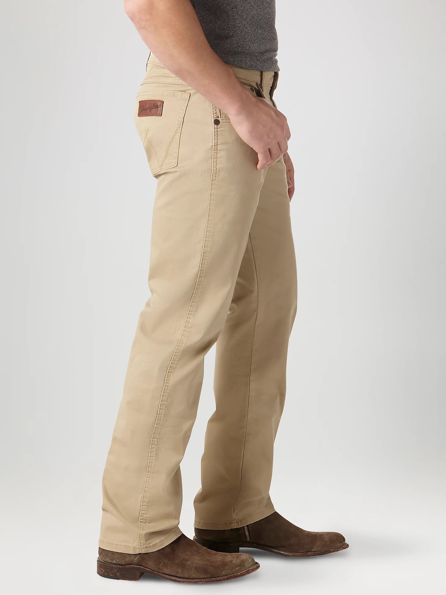 Wrangler Retro Slim Straight Jeans - Khaki