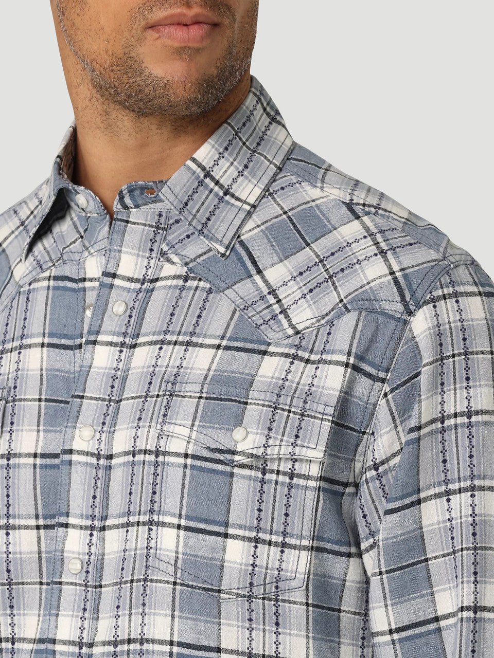 Wrangler Retro Button Up - Light Grey Sky