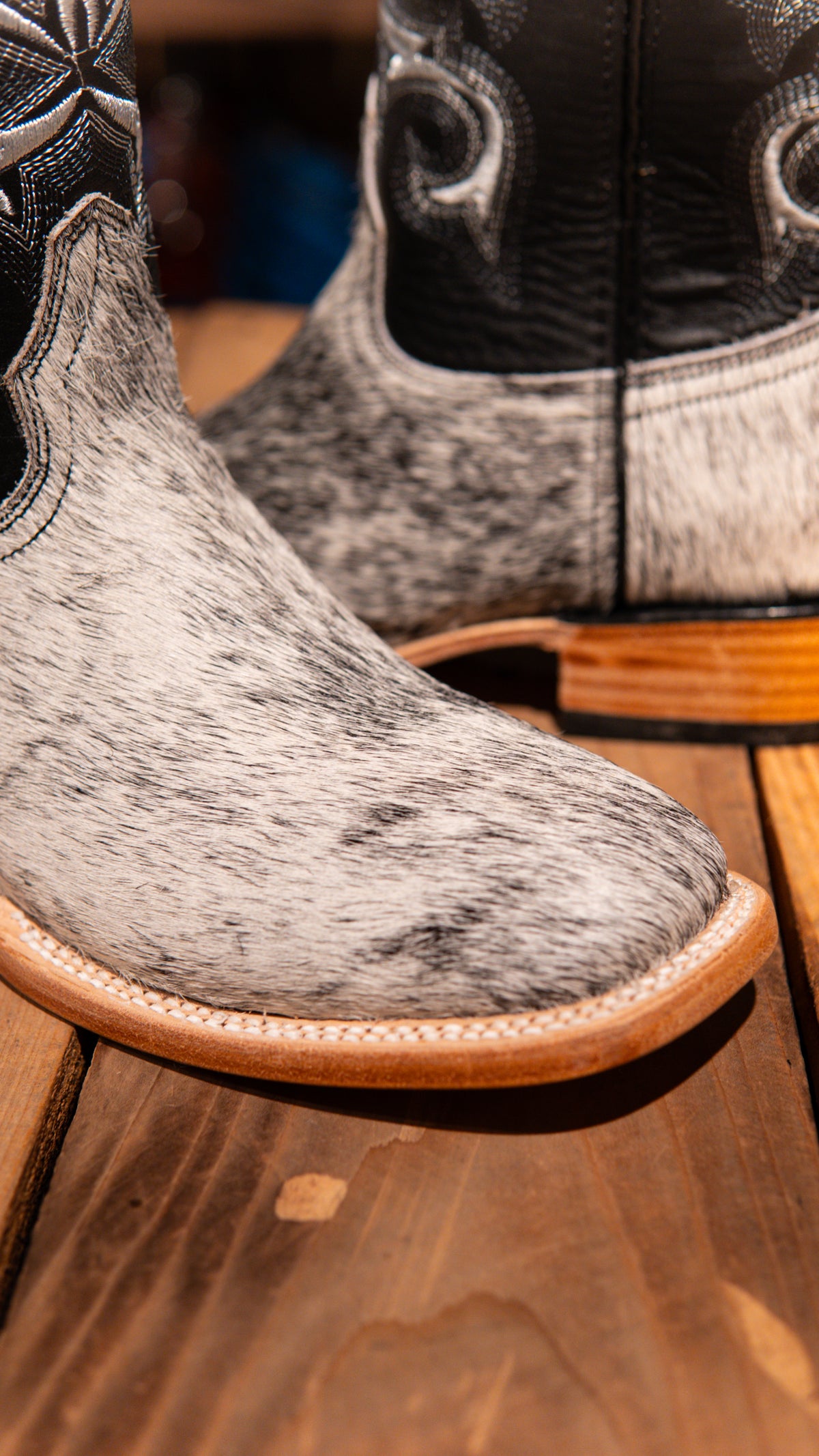 Men’s Cowhide Boots Square Toe Boots Potrillo