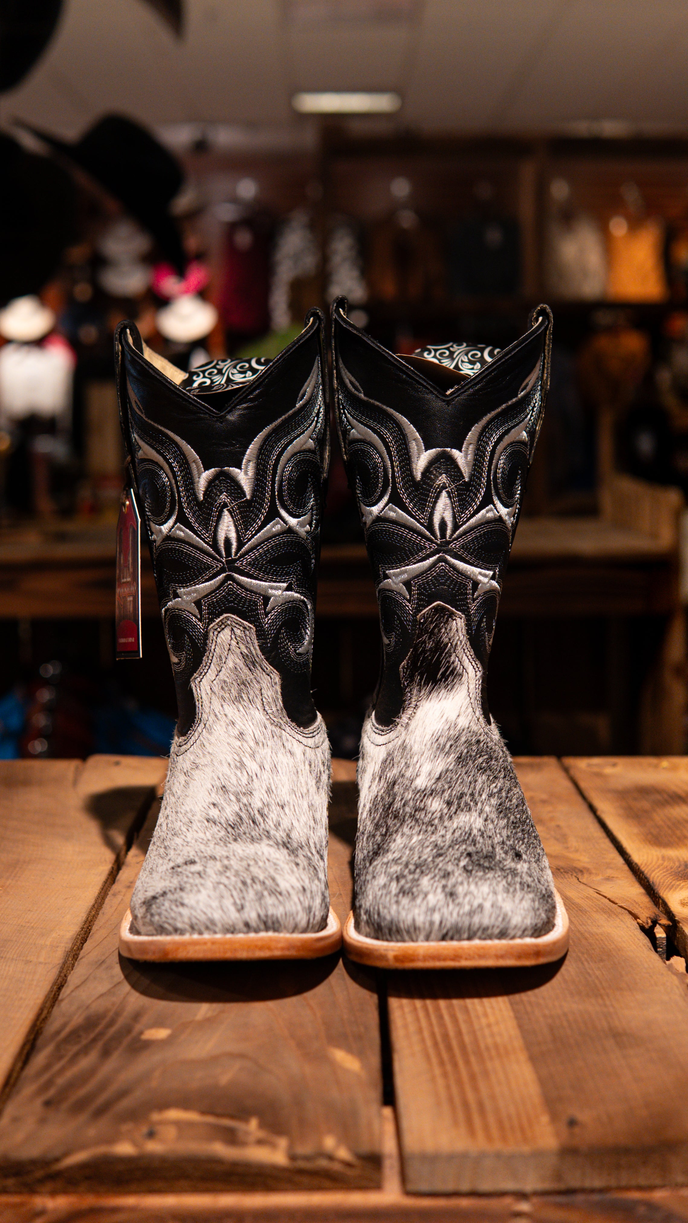 Men’s Cowhide Boots Square Toe Boots Potrillo