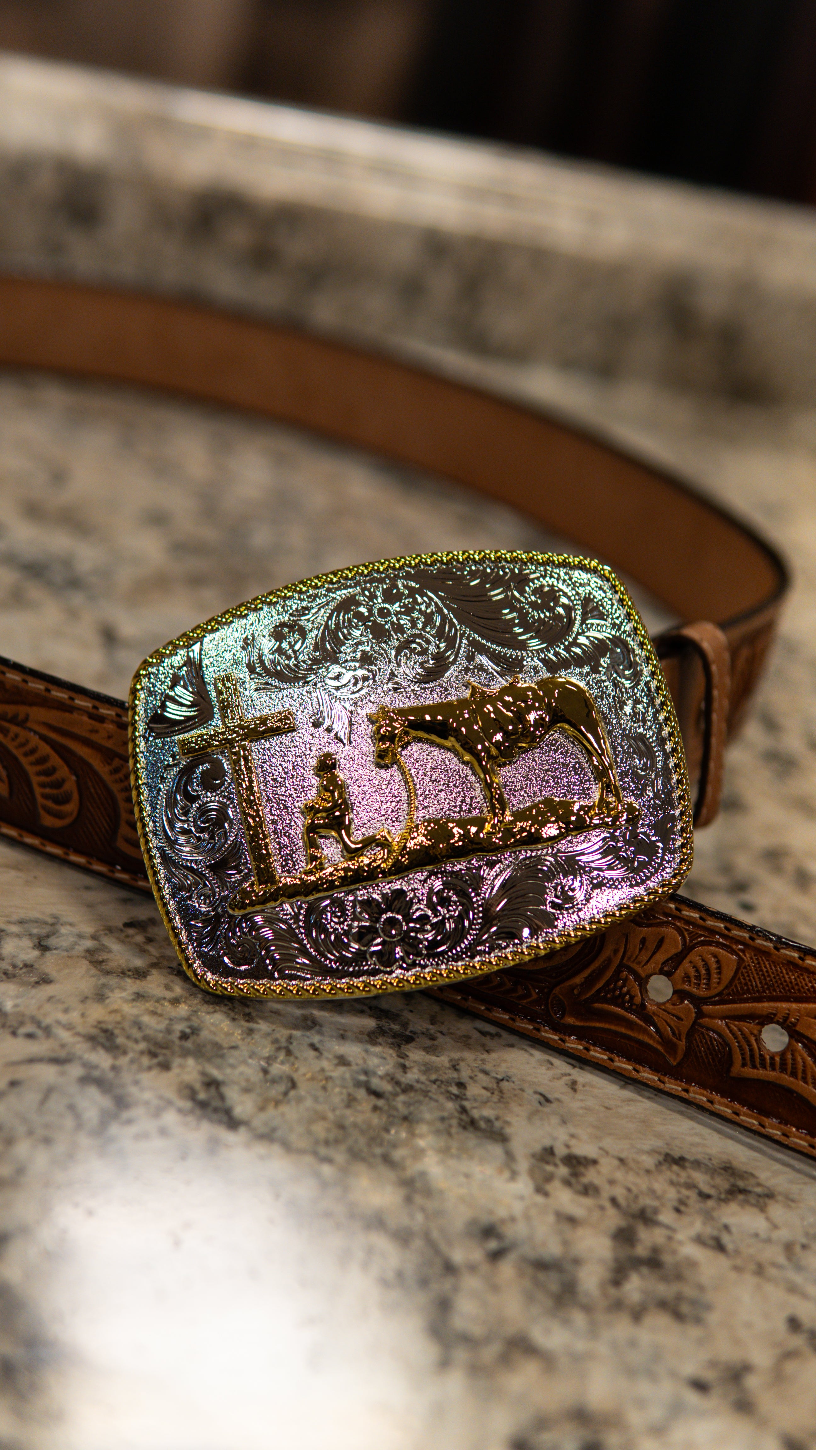 Kneeling Cross Golden Silver Western Buckle