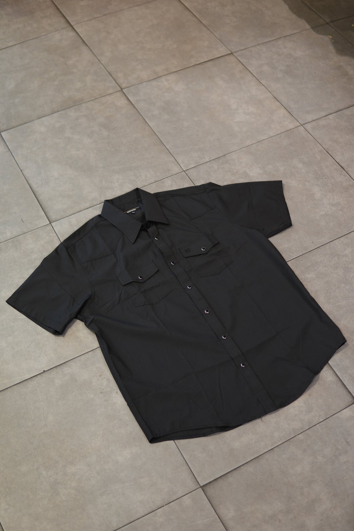 Men’s AW Short Sleeve Shirt “Solid Black”