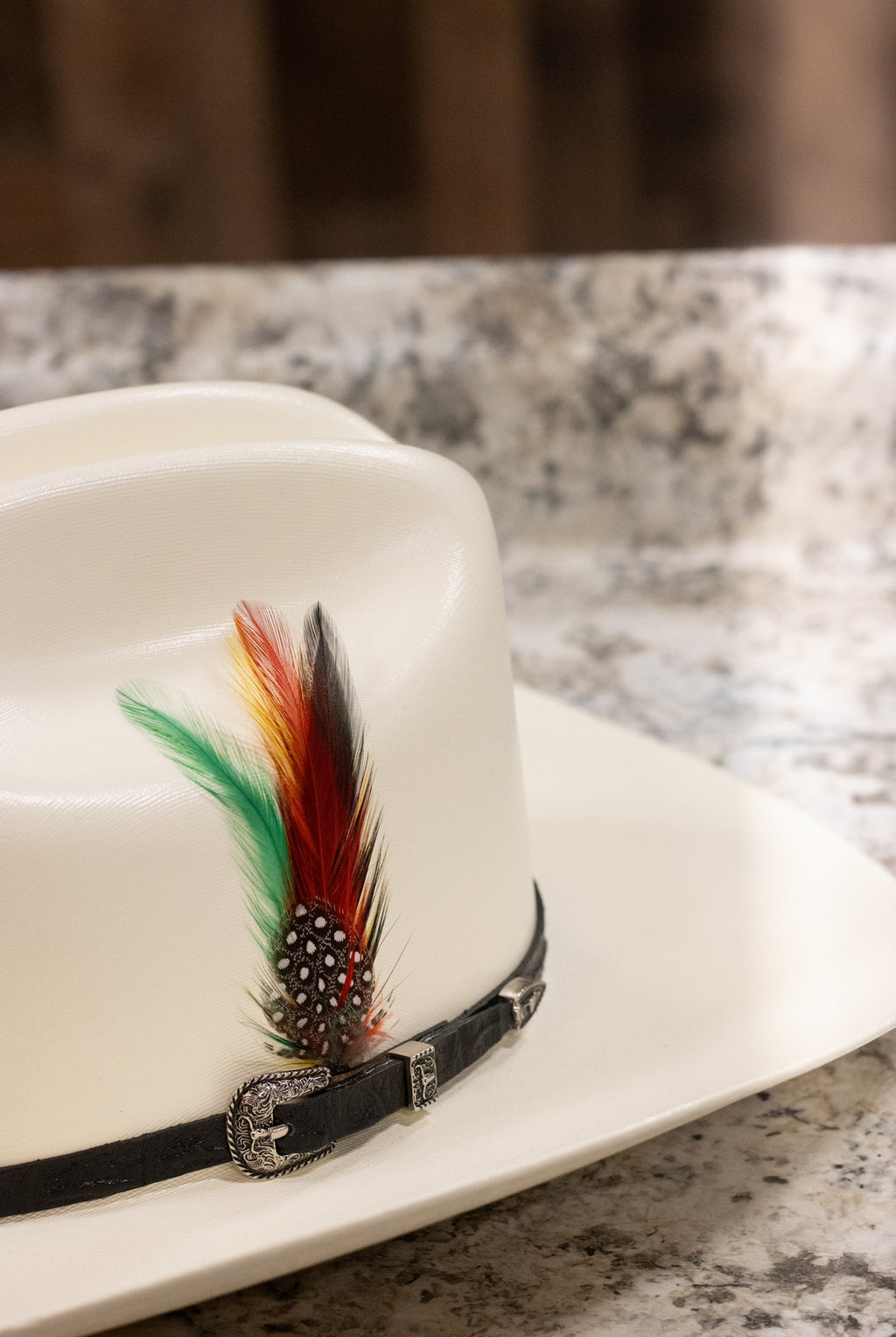 Cuernos Chuecos - 5,000x Edicion Limitada