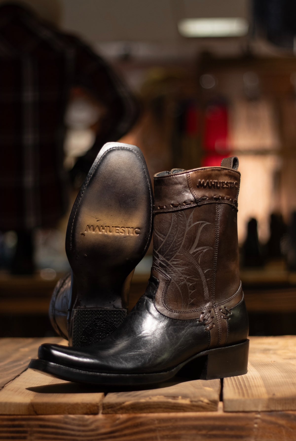 Mahuestic Dubai Toe “Azteca Negro” Boot