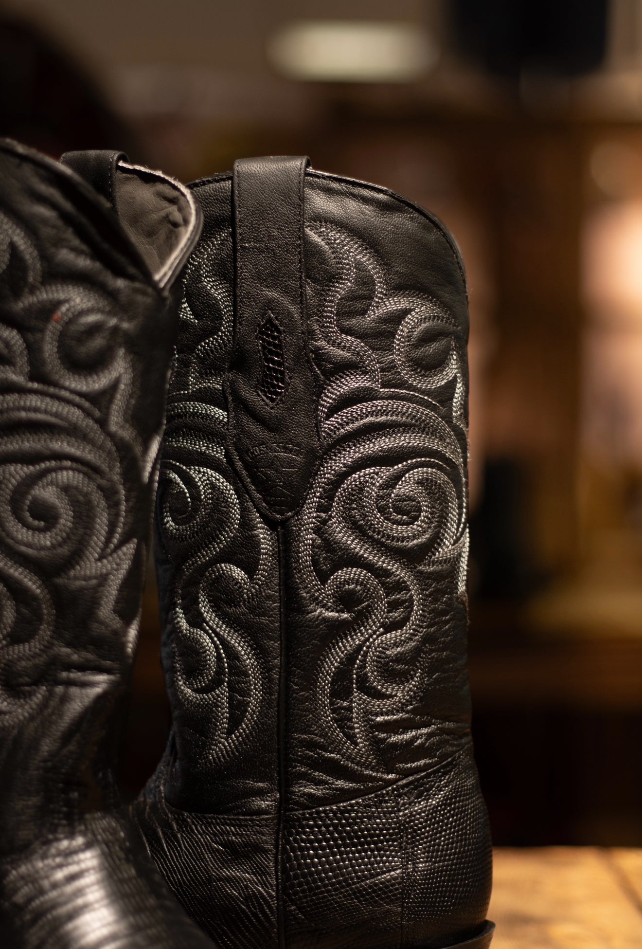 Lizard J Toe “Rustico Negro” Boots